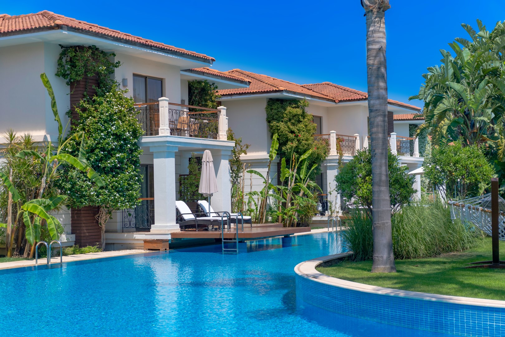 Ela Resort Hotel